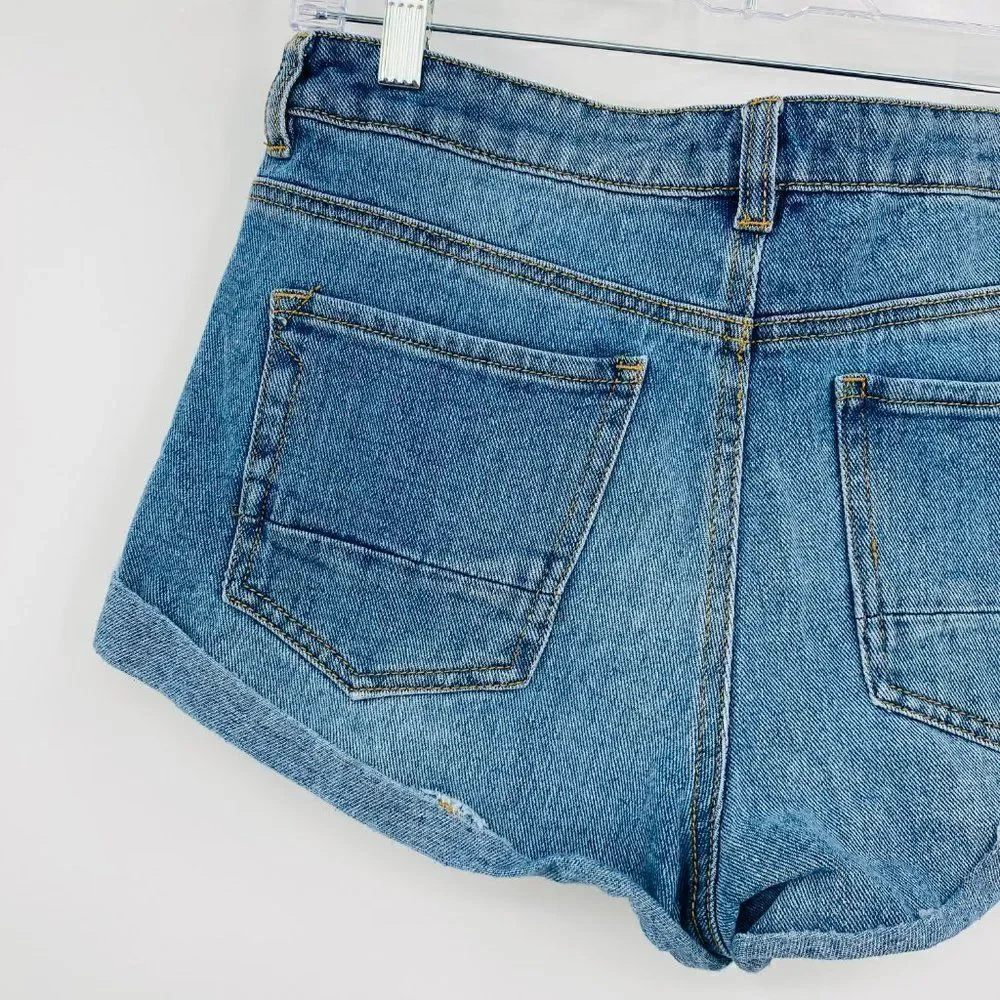 Kendall & Kylie Size 29 Light Wash Cuffed High Rise Denim Shorts